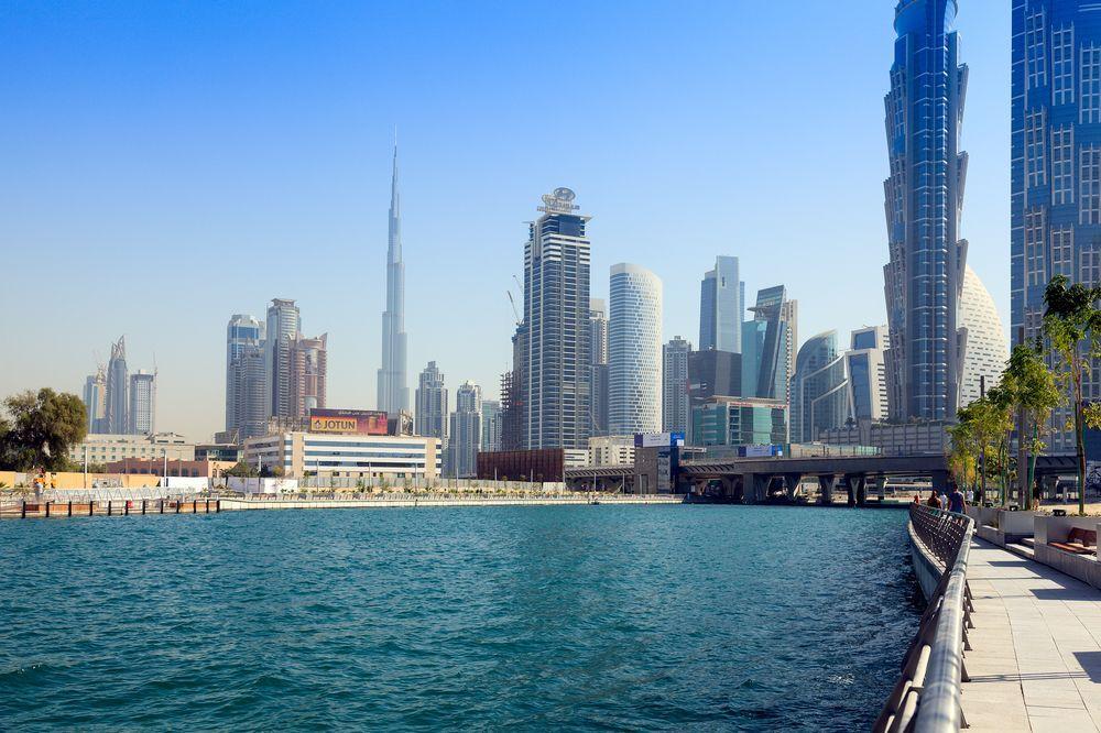 Holiday Inn Express Dubai Safa Park, An Ihg Hotel Exterior photo